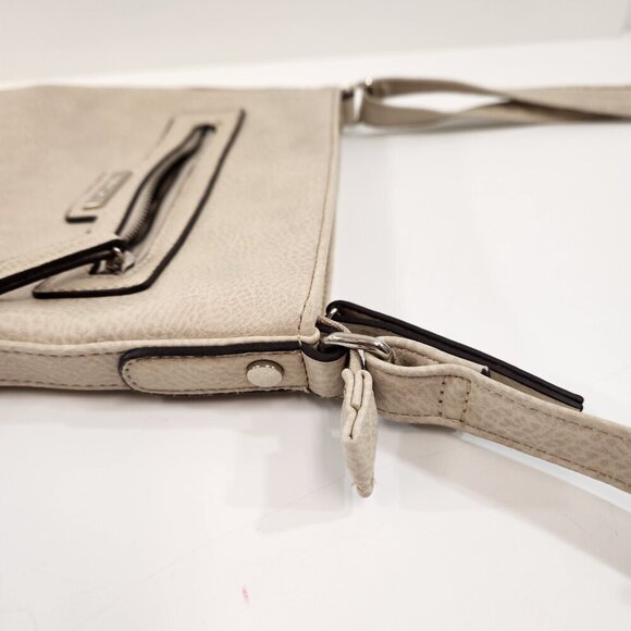Roots Canada Leather Crossbody Bag - Picture 16 of 16